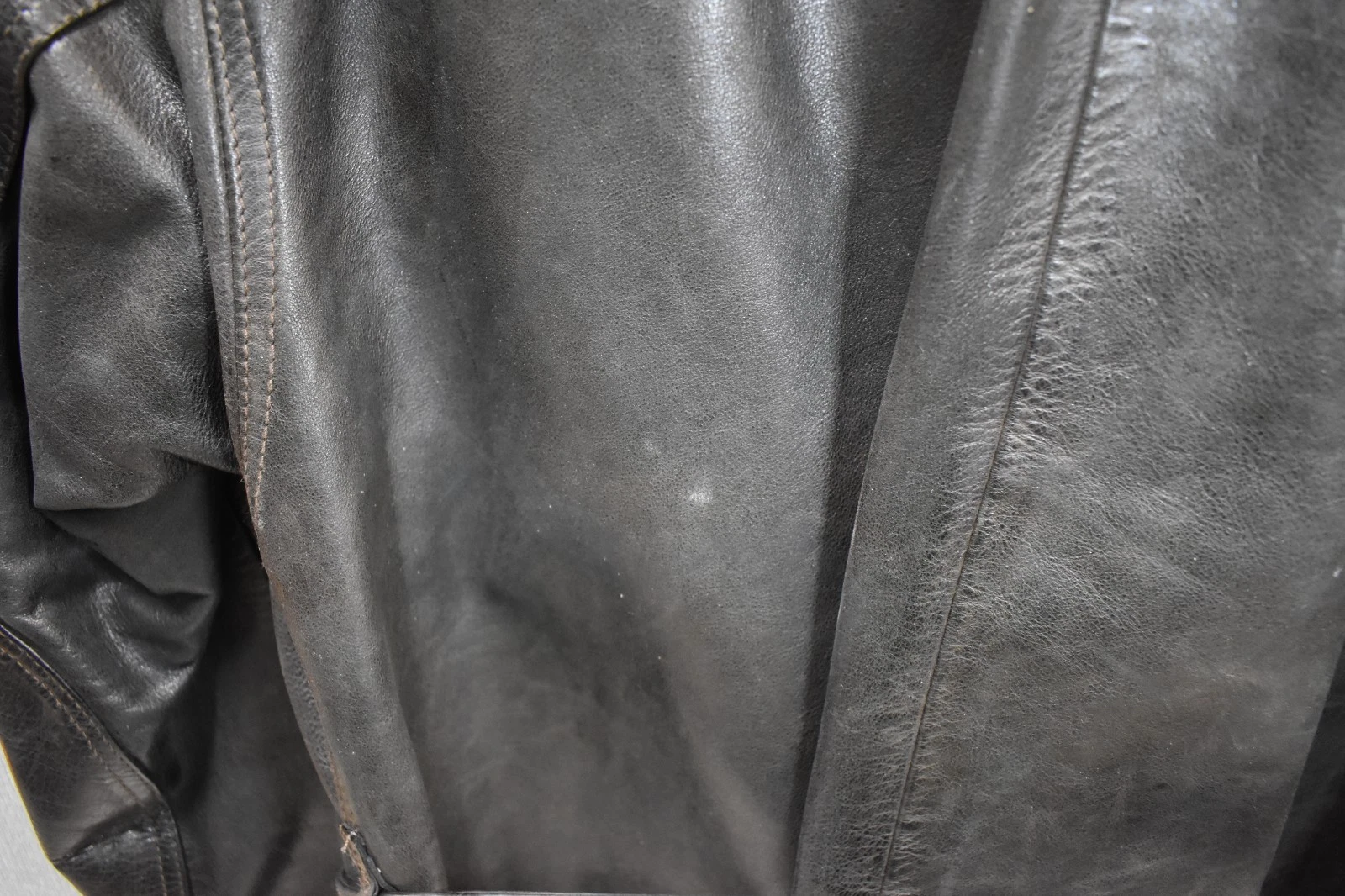 Belstaff Panther 1966 Leather Jacket Large Black - product detail image 7