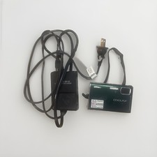 Nikon Coolpix S50 7.2MP 3x Zoom Digital CameraW/Charger Battery Manuals Disk Box