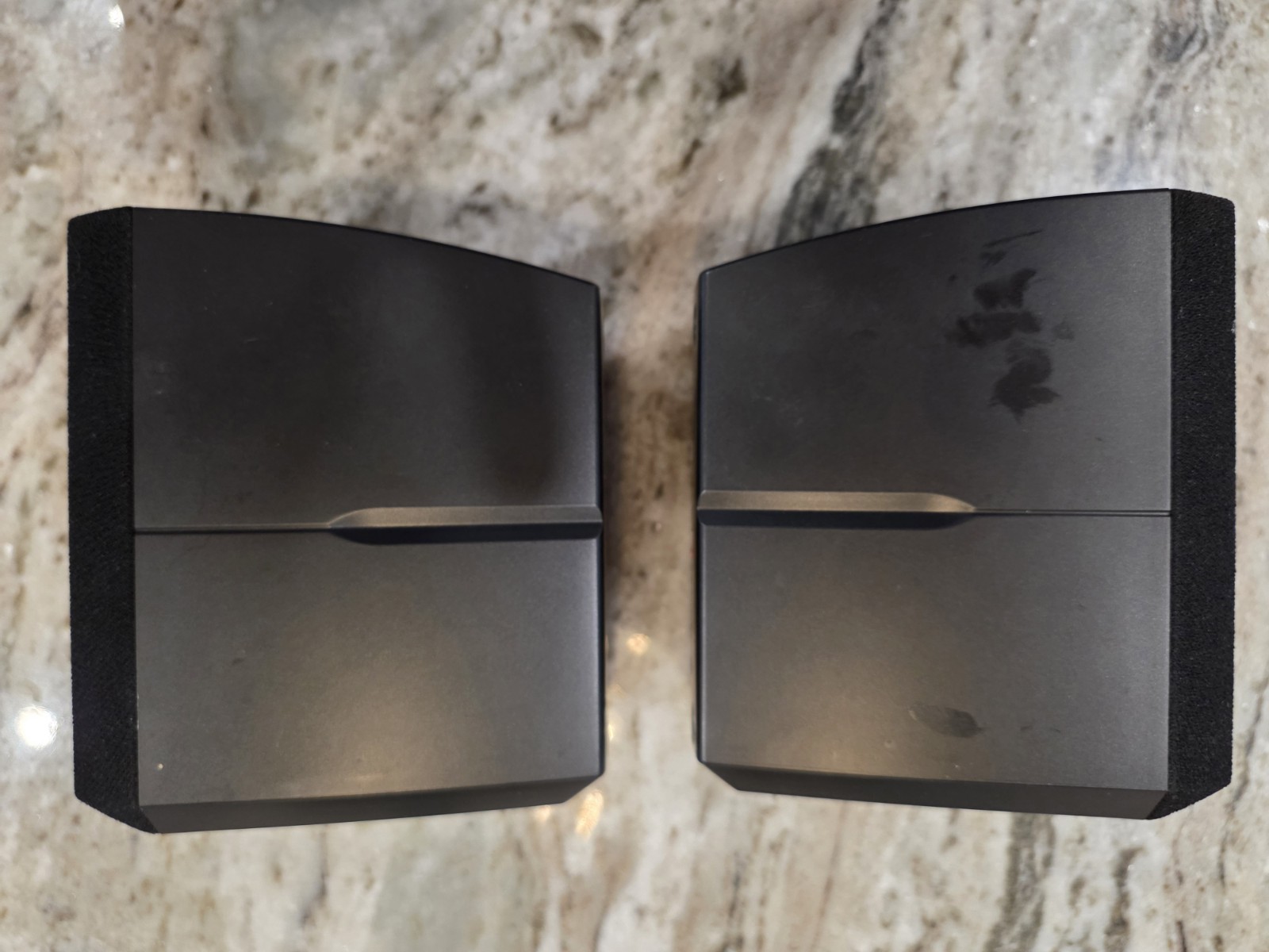 Sony Surround Sound Set of 5 Speakers, 4 Front/Rear SS-MSP2 & 1 Center SS-CNP2