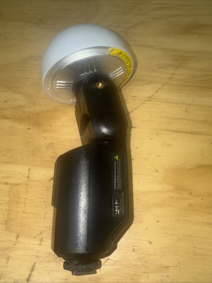 Camera Flashpoint FPLFSL360 With Round Head Flash. - Image 4 of 4
