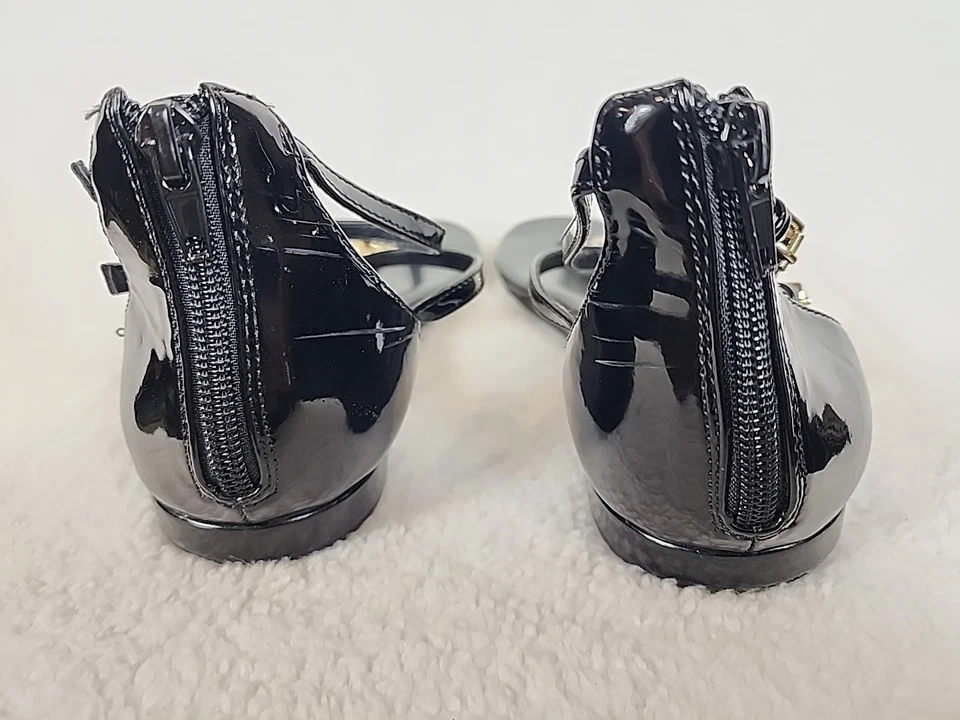 GUESS LA Logo T-Strap Chain Link Back Zip Black Gladiator Thong Sandals Sz 9M - Image 4 of 4
