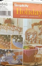 UNCUT Simplicity 4846 Holiday Pattern Collection 12-Piece Table Home Decor One