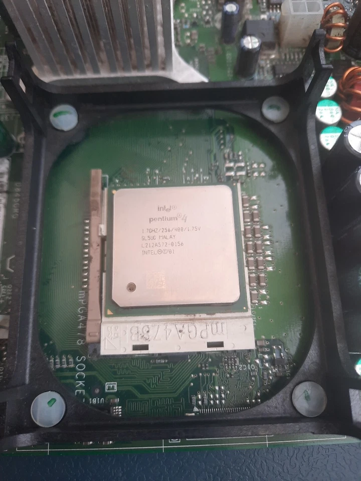 Intel Desktop Board D845GRG A84534-301 Socket 478 Motherboard (Untested) - Image 3 of 4