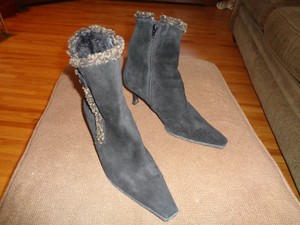 stuart weitzman fur lined boots