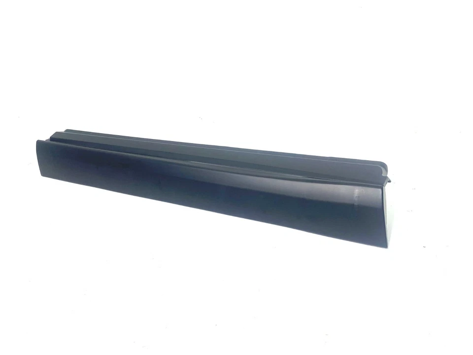 For 2014-2019 Toyota Highlander Left Front Door Trim Rocker Molding Lower L Side Foto 2 de 4