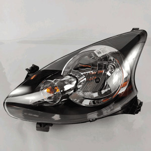 811700H011 Projektor Links TOYOTA AYGO 1a Serie 1.4 turbodiesel Ber. 3p/d/1398cc