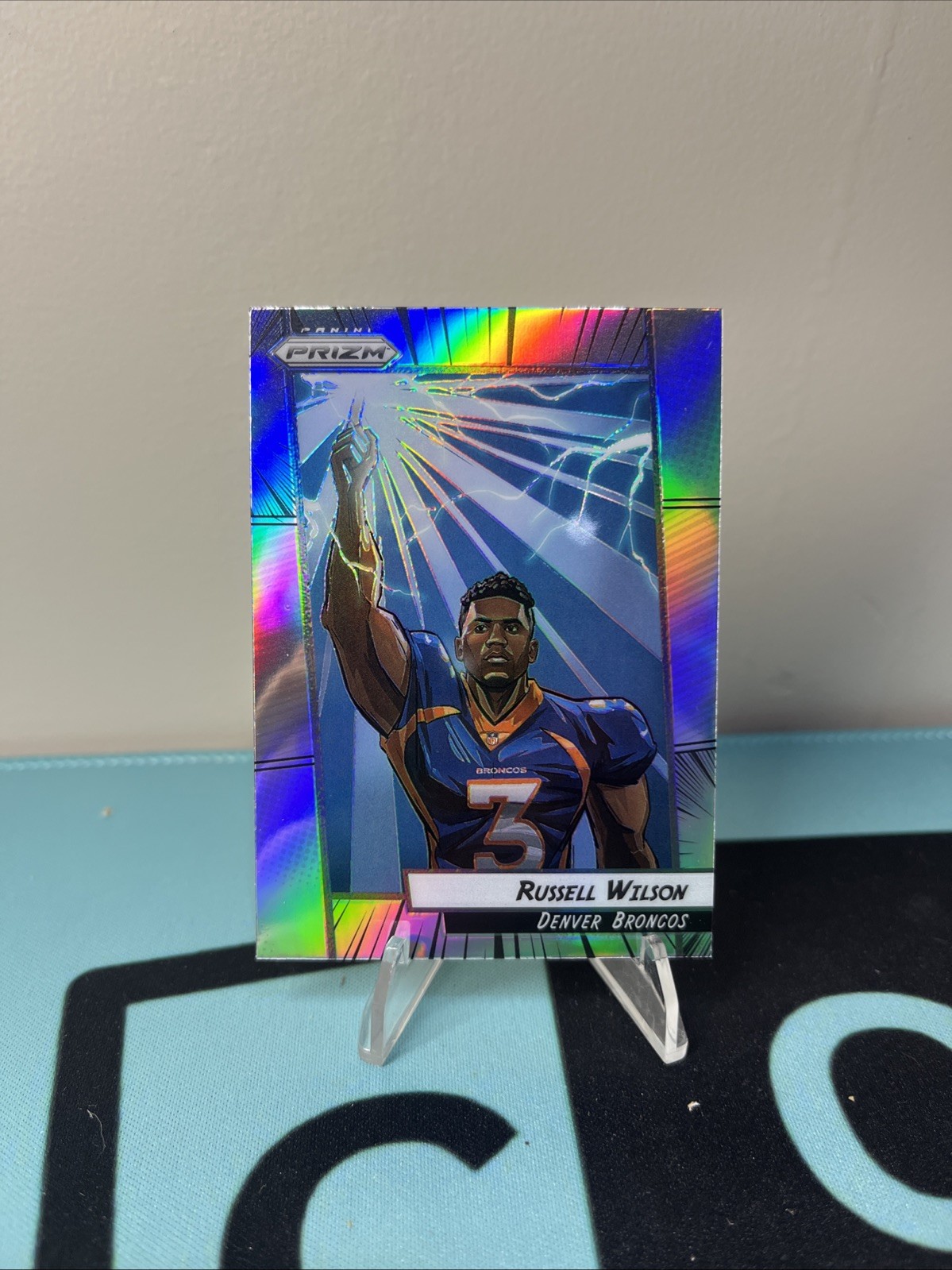 2022 Prizm Football Russell Wilson Manga Prizm SSP Case Hit