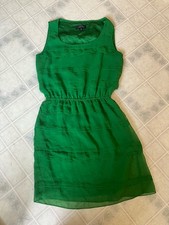 Tahari Arthur S Levine Kelly Green Tiered Scalloped front Sleeveless Dress XS