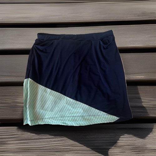 Weekends By Chico’s Size 1 Blue Striped Skort Lightly Used 