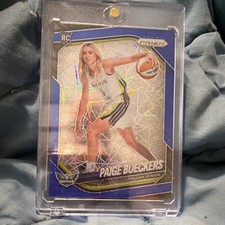 Panini Prizm WNBA Paige Bueckers Blue Prizm #147 Dallas Wings 2025