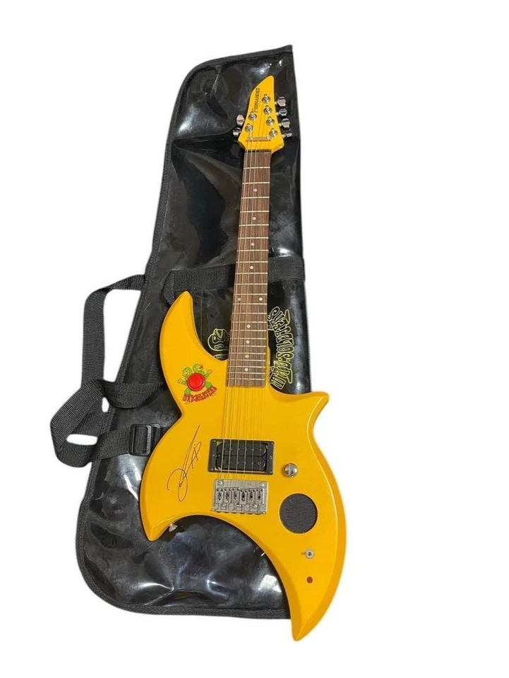 FERNANDES Kenichi Ito model signed ZO-3 Electric Guitar Yellow Used - Image 2 of 4