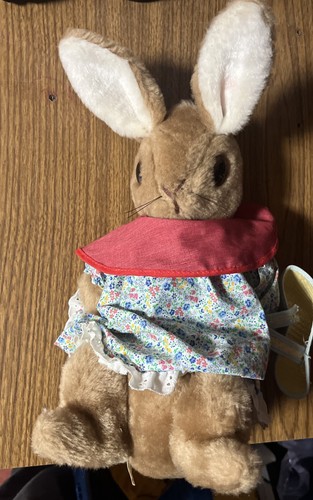 Vintage, Eden Plush Bunny , Mrs. Rabbit | Beatrix Tom Kitten - Picture 4 of 5