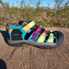 Keen Newport H2 Youth Kids Size 4 Tie Dye Rainbow Sandals Washable Waterproof