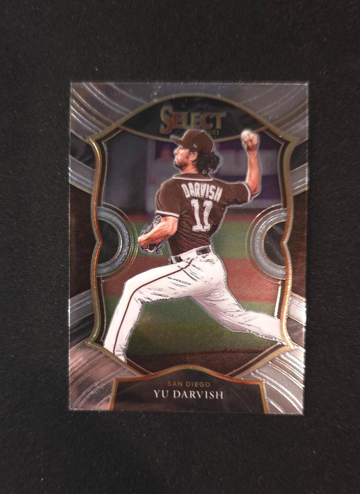 2021 Panini Select #95 Yu Darvish Red Prizm #/199