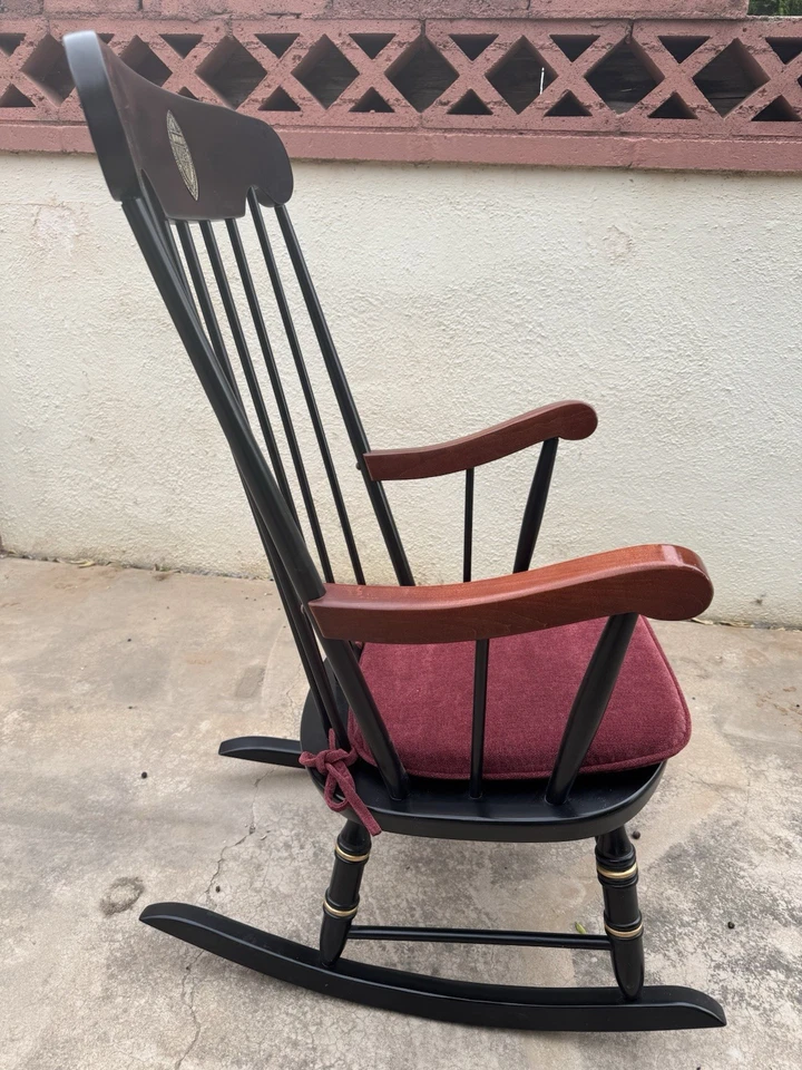 Кресло-качалка John's Hopkins University - Изображение 3 из 4