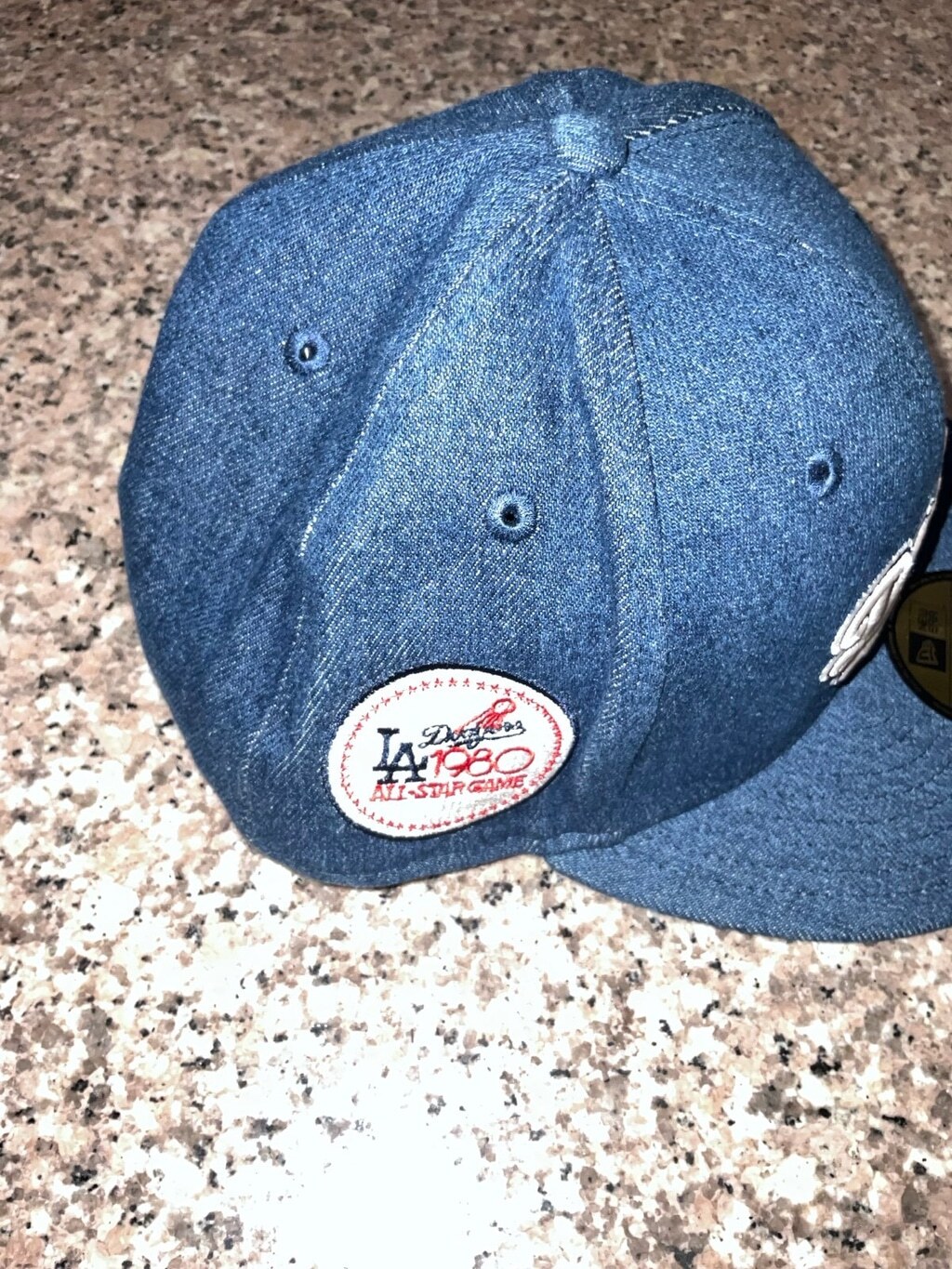 Picture 3 of 7