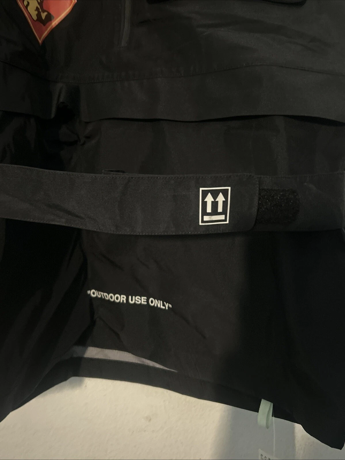 Giacca con cappuccio Off White x Goretex giacca anorak Gore Tex nera media nuova con etichetta