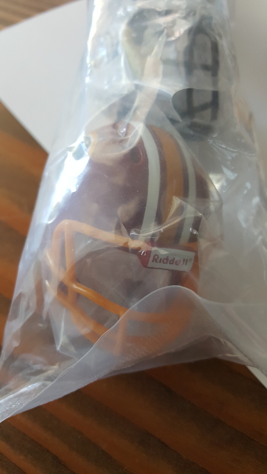 NFL Mini Helmets Riddell Collectible 2 Packs of 4! Greenbay, Chiefs, Cowboys