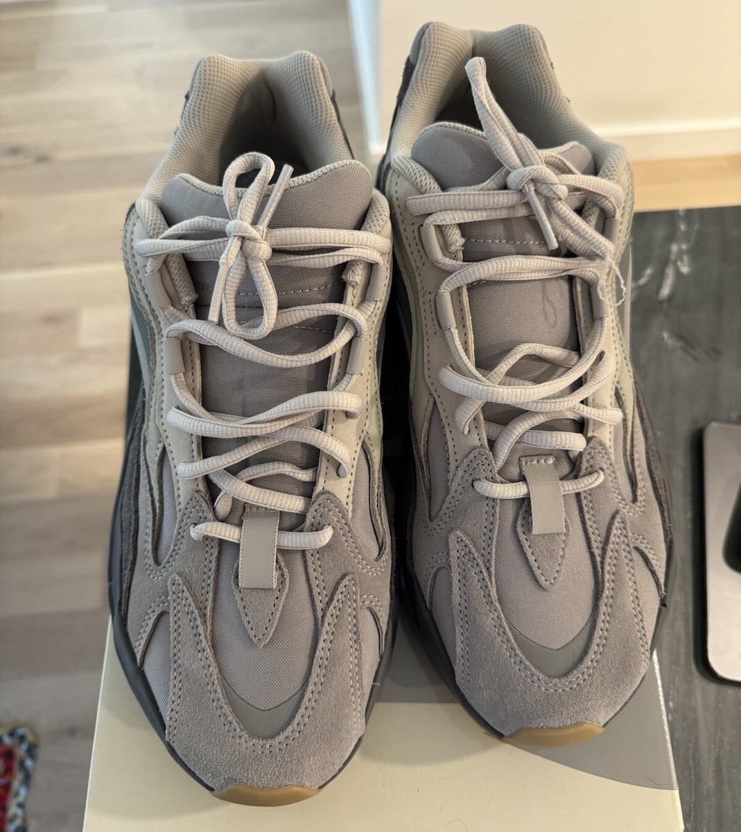 adidas Yeezy Boost 700 V2 Tephra - Size 11 - VND - No Box