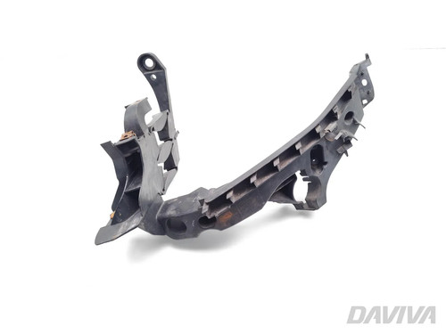 Audi A4 Scheinwerfer-Montagehalterung Vorderseite Links 2011 Saloon 4/5dr Diesel