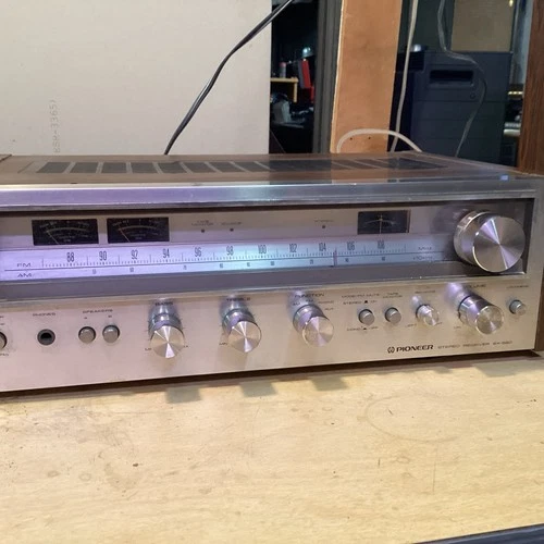 Vintage Pioneer SX-580 Stereo Receiver For Repair. No FM or AM. Otherwise Great