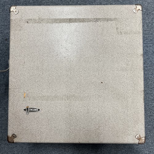 Newcomb TR-1625 Turntable, See Description - Picture 2 of 7