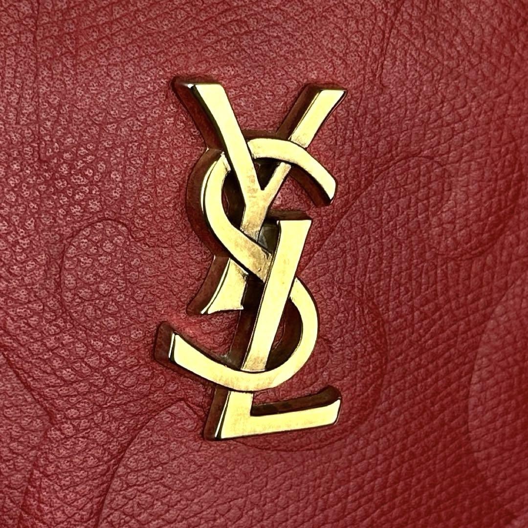 Borsa a tracolla Yves Saint Laurent motivo arabesco pelle rossa usata