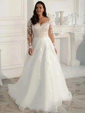Boho Sheer Long Sleeves V-neck Wedding Dresses Lace Tulle Applique Bride Gowns