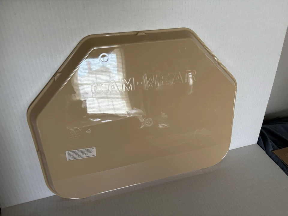 Cambro 1418TRCW133 Bandeja de Cafetería Trapezoidal de Plástico, 14" x 18", Beige Juego de 12 Foto 2 de 4