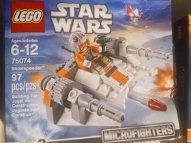 Lego Star Wars Set 75074, 75160,  75131, Rebel Keychain & 2 Rebel Minifigures