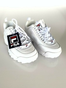 tenis blancos para mujer fila