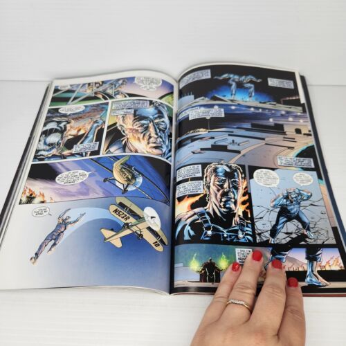 Astro City The Tarnished Angel by Kurt Busiek 2001 Homage Comics Trade Paperback - Picture 5 of 7