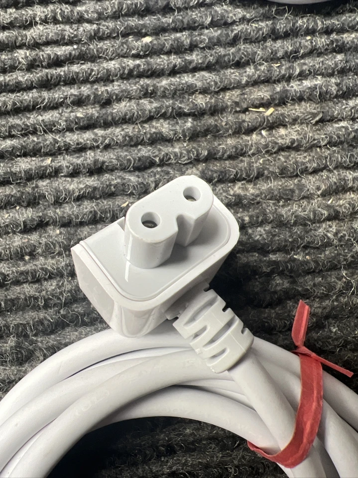 LOT of 10 Apple Volex E62405SP / PS204 / Power Cord for iMac 10 Pieces - Image 4 of 4