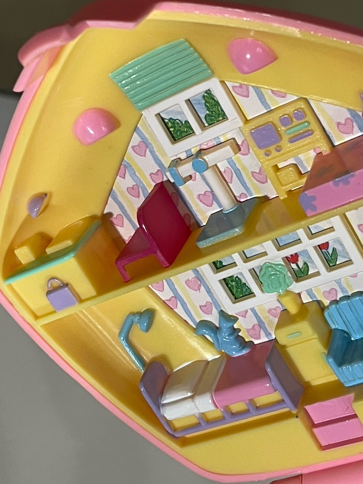 Vintage Polly Pocket Polly In The Nursery 1992 Bluebird Pink Hexagon COMPLETE