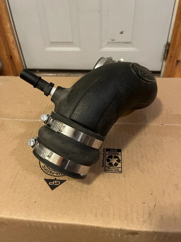 2017-2019 Chevrolet Colorado GMC Canyon Airaid Jr. Intake Kit Dry Red Media - Image 3 of 4