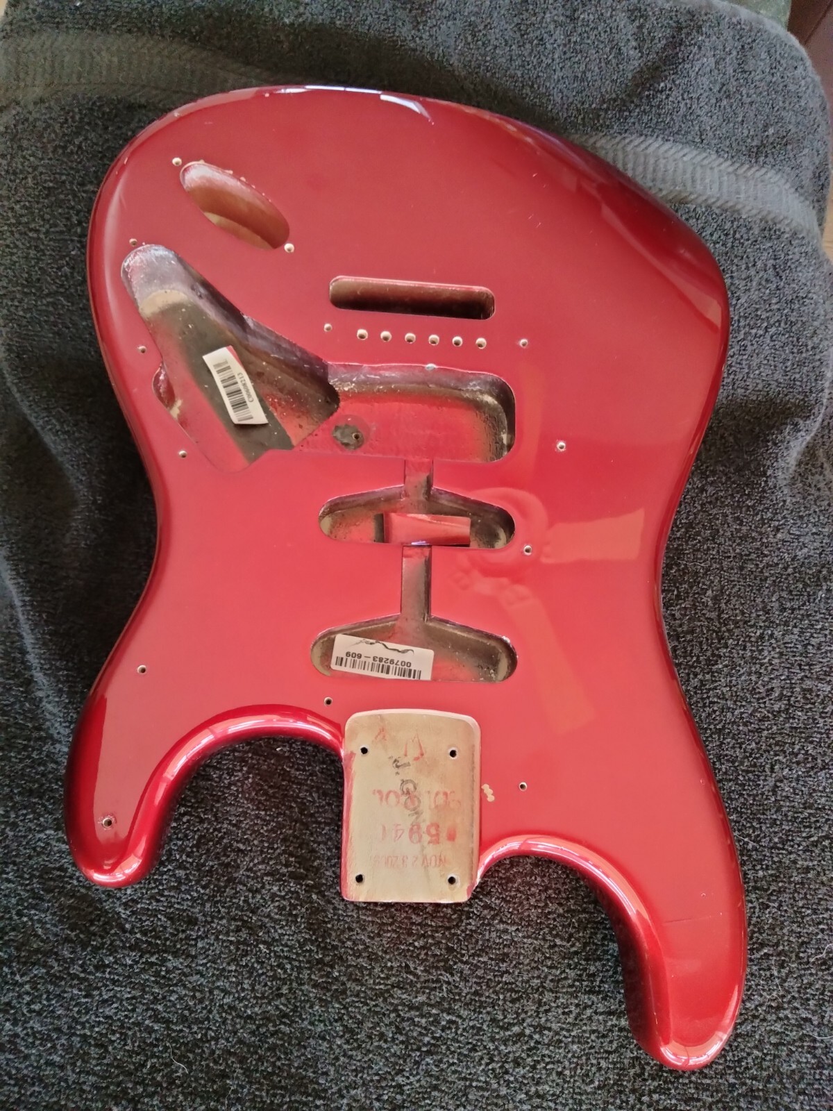 Fender American Stratocaster Body Candy Apple Red 2009 885978423859