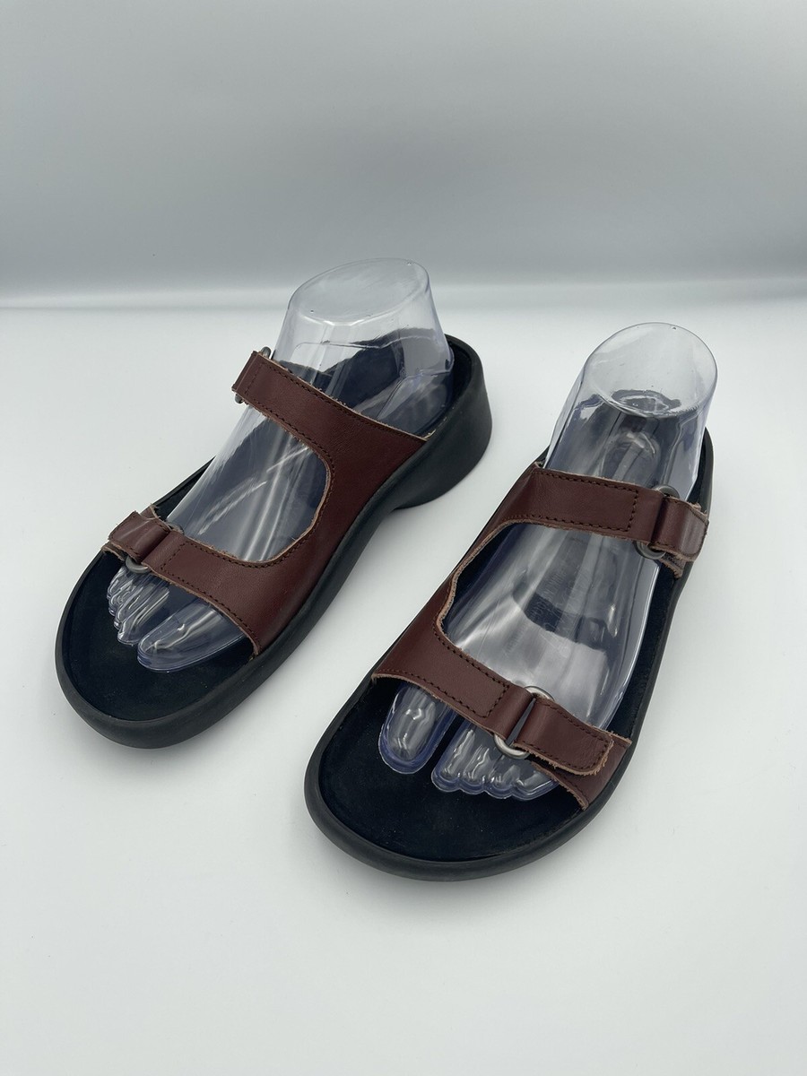 新品 稀少品BIRKENSTOCK TATAMI Ionia サンダル 38 Birkenstock TATAMI Brown Leather Double Strap Black Sandals