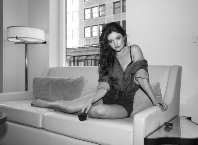 BEAUTIFUL DANIELLE CAMPBELL THE ORIGINALS THE ROOKIE TELL ME A STORY 8X10 PHOTO