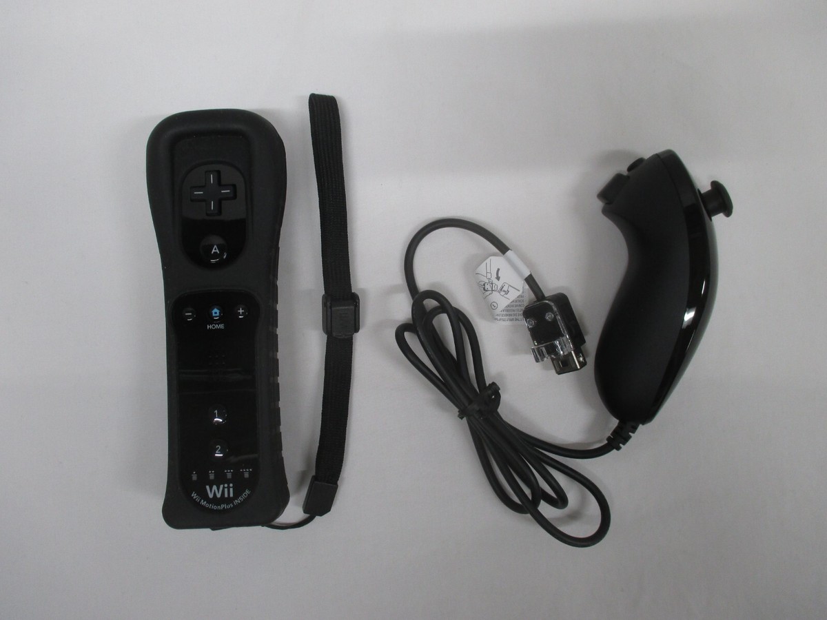 Wii -- Nintendo Wii Console kuro - Wii Remote Plus included