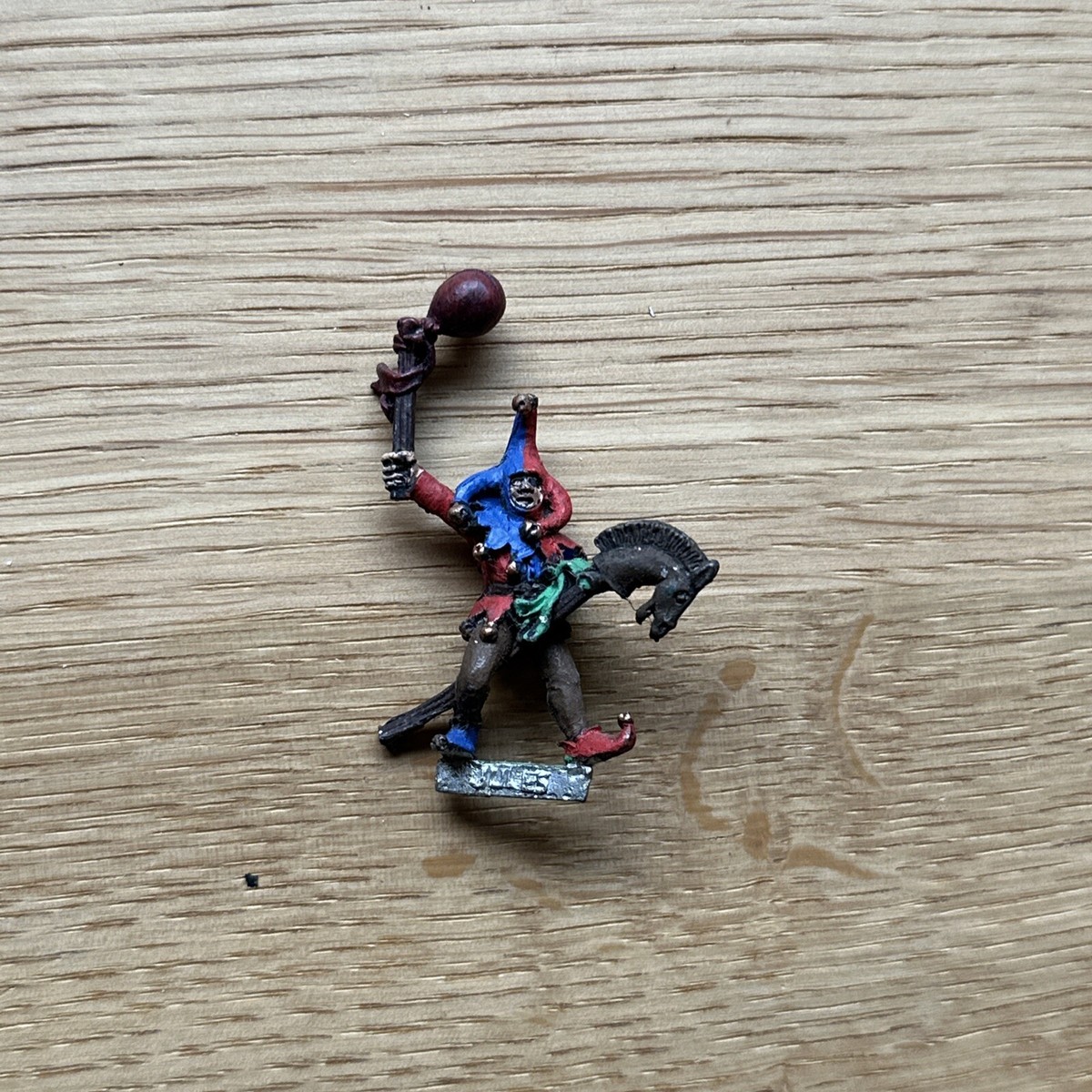 Warhammer Bretonnian Jules The Jester / Jules On Hobby Horse - Metal OOP