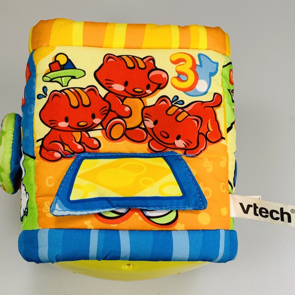 VTech Light Music Baby Toy Nursery Rhyme Rockin' Cube Rock