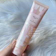 New Ariana Grande Sweet Like Candy Perfumed Bath & Shower Gel 100ml/3.4oz No box