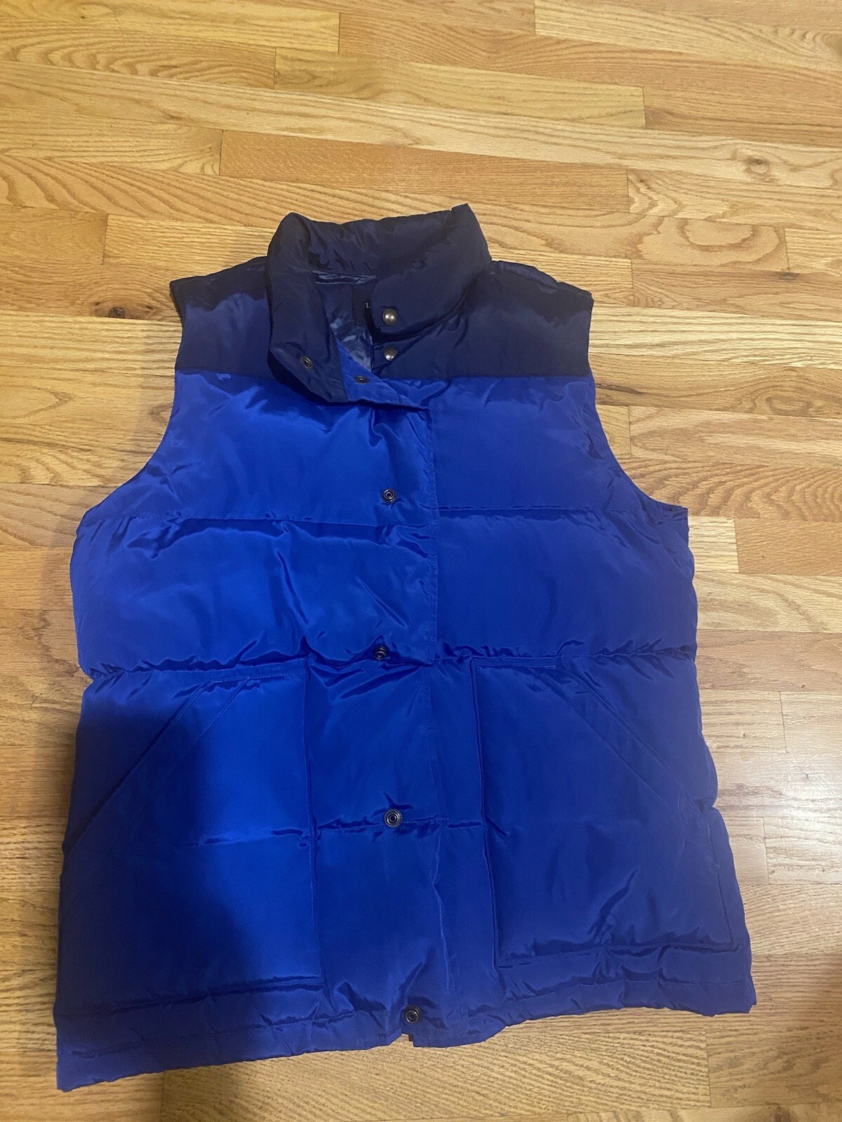 Lands’ End Down Filled Vest Mens Size Medium Blue Puffer Snap Closure Outdoor