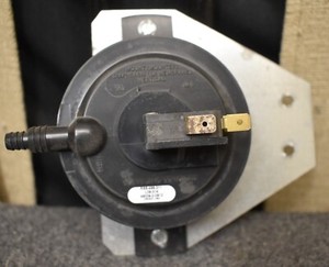 49009-2-0812 PRESSURE SWITCH