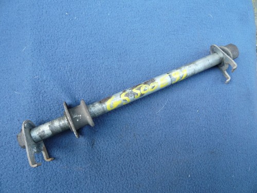 Suzuki GS500_E_GM51B aus 1992_Steckachse_Hinterradachse_Achse_Welle_/_Hinterrad