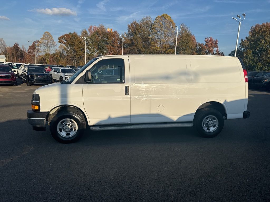 2023 Chevrolet Express G2500 Work Van thumbnail 3
