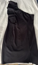 Off The Shoulder Short Sexy Cocktail Black Dress Size XLG Brand: Venus