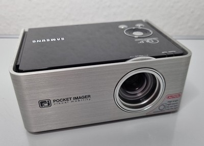 Samsung SP-P300ME DLP Pocket Beamer - Mini Projektor, tragbar mobiler Beamer