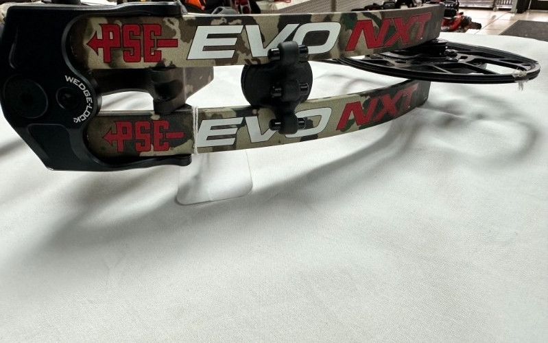 PSE EVO NXT 31 Compound Bow 60