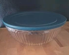 Vintage Pyrex 4.5qt Ribbed Glass Bowl (7404-S) With Green Lid